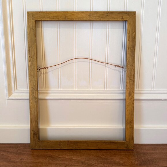 Vintage Gold Painted Wood Frame - Picture 1 of 4